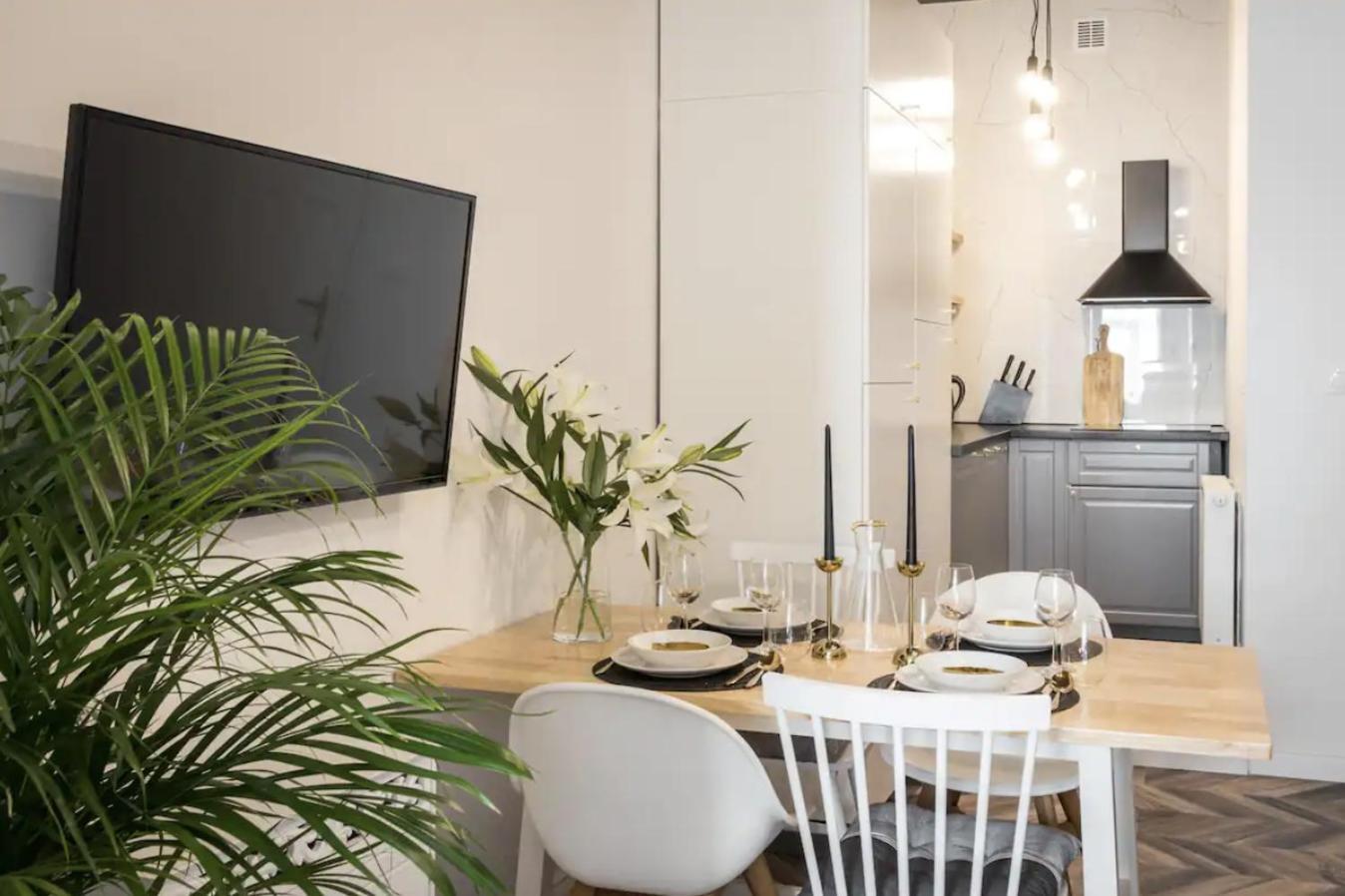 Jozefa 20 Street 2 Bedroom Apartment Cracovia Esterno foto